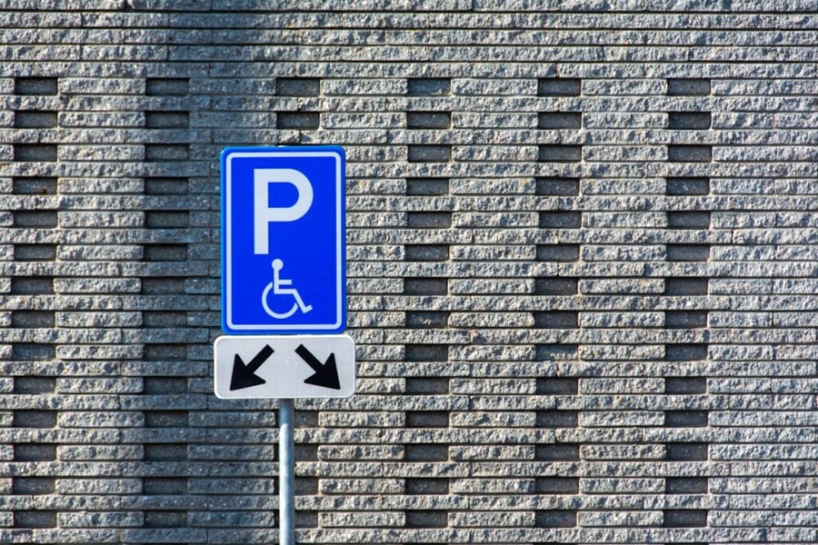 Slik velger du riktig parkeringsskilt for bedrift og borettslag